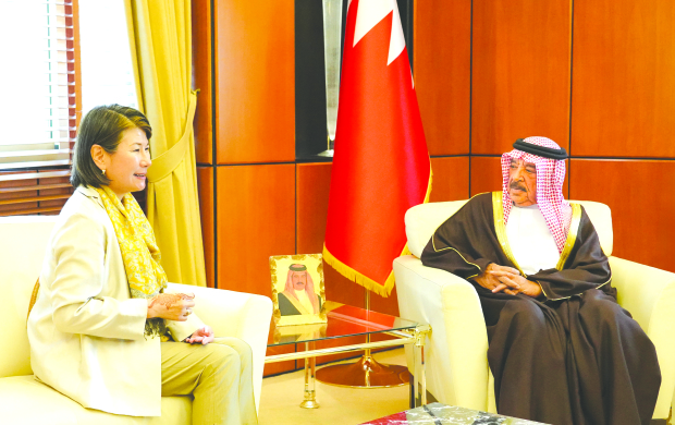 <p>Royal Court Minister Shaikh Khalid bin Ahmed Al Khalifa met Japanese Ambassador Okai Asako and highlighted the continuous commitment to further develop the Bahrain-Japan relations in various domains.</p>
<p>Shaikh Khalid wished the ambassador success in performing her diplomatic duties.</p>